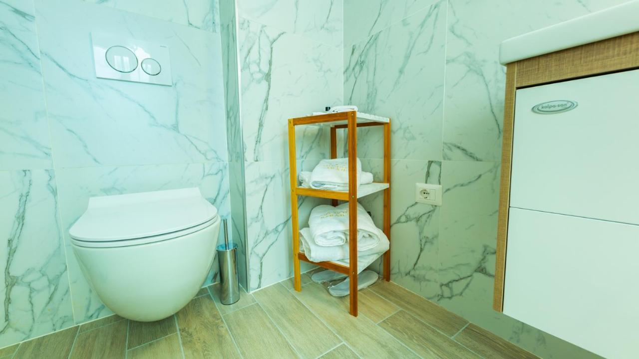 Art Hotel 地拉那 外观 照片